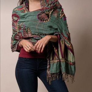 In Your Element Handmade Shawl💕